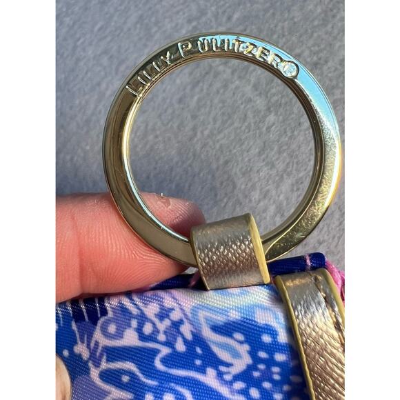 Lilly Pulitzer Zip ID Case Coin Pouch Card Holder Keychain Pink Blue Floral - Picture 6 of 8